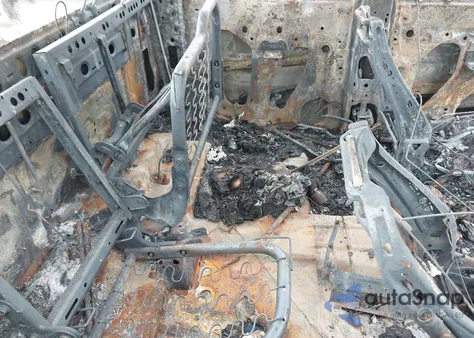 2018 GMC Sierra 1500 Slt из США, поврежденный, VIN 3GTU2NEC9JG201632